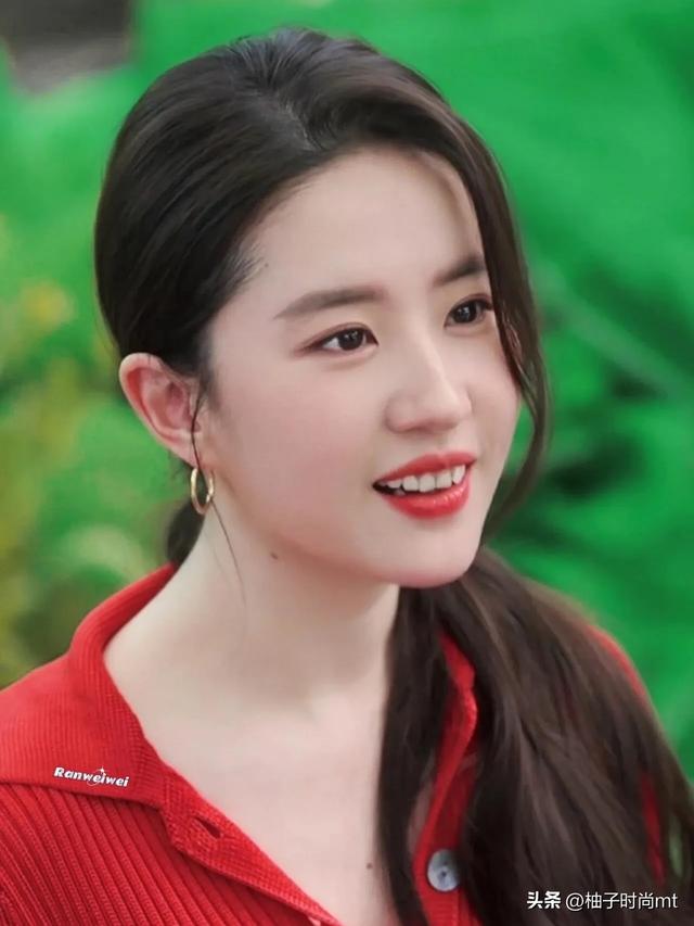 38岁刘亦菲，像中年妇女，身材发福，圆润了不少，和普通人差不多