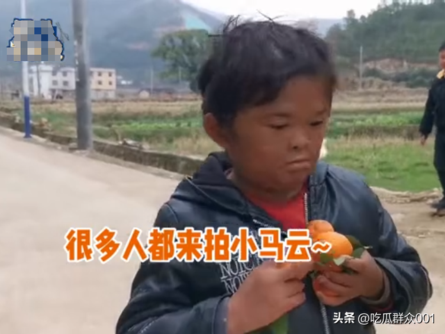 过河拆桥？靠小马云住上别墅后，表哥称范小勤若不拍视频只能流浪