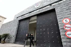 监狱里有哪些门？都有什么作用呢？图片