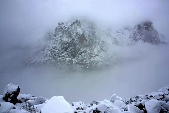 莲宝叶则冬季观光车暂停运行通知 | 冰雪赴约，安全先行
