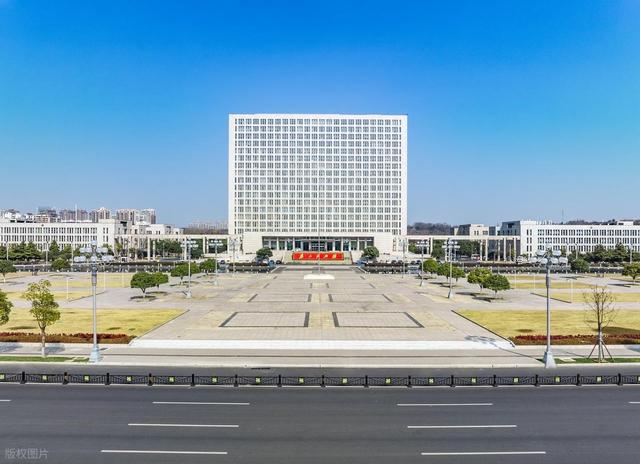 中国唯一永久性宜居城市，连续10年入选宜居榜单，就在河南