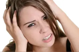 我54岁 更年期渡劫中 晚八点半开始 全身发痒 就像是有虫子在轻轻蠕动图片