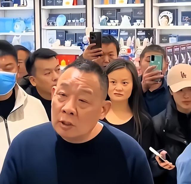 抢钱还是真值钱？于东来交流课收费，高端研学计划费用百万