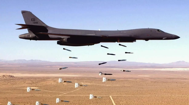 美军核轰炸机现身日本关键盟友却准备“跑路”