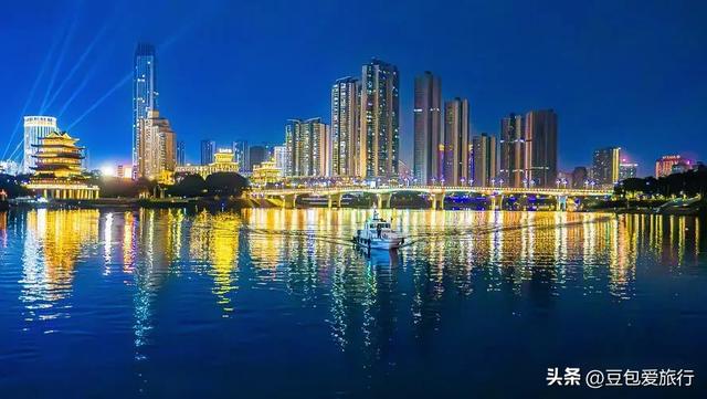 沉浸绿城，品人文山水，尝地道美味——南宁四天慢旅行指南