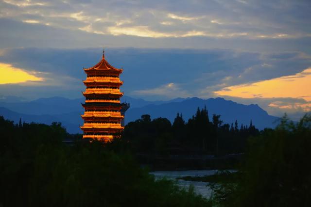 你们推荐的夕阳美景,我们去拍了哦!