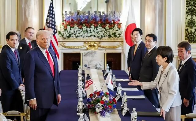 日本防卫费13年连增，专家提醒警惕“扩武”野心	，日本在赌什么？