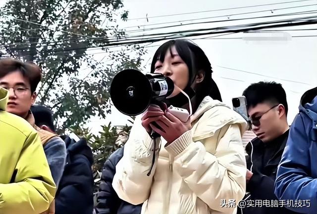 合川刨猪汤火到央视！人民日报点名，恶心事发生	，呆呆网名恐难保