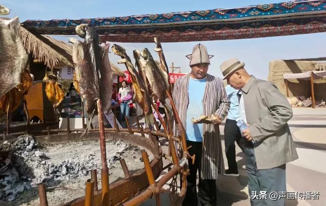 尉犁县美食为罗布人村寨5A创建“拉人气”