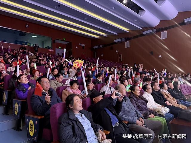 “北疆文化神州行”乌兰牧骑全国巡演60周年纪念演出｜乌海乌兰牧骑银川站圆满落幕，第二站兰州见！