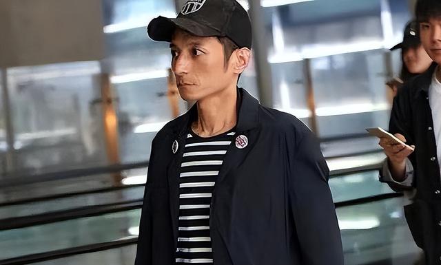 从主持人到“精神病”，消失多年的李维嘉，48岁现状令人唏嘘