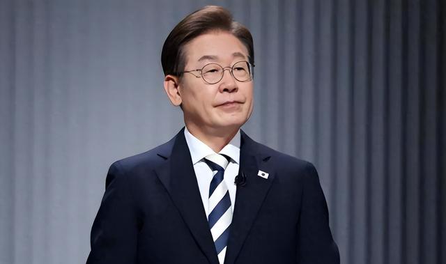 一觉醒来，韩国“跪”了！GDP前9中，除中国，只剩2国未向美妥协