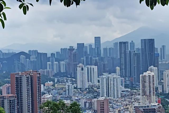 大暴雨之后的深圳罗湖笋岗，这里都快建成深圳新的CBD了！