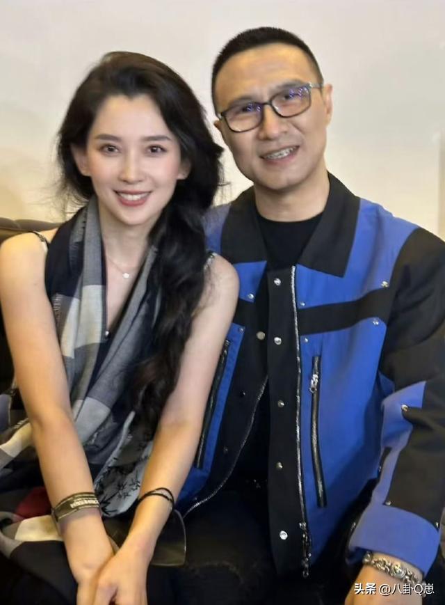 离婚不到两年，章子怡又官宣喜讯，成了汪峰“高攀不起”的模样
