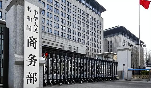 48小时内，中日两次激烈交锋，钓鱼岛已增兵	，高市早苗遭明牌警告