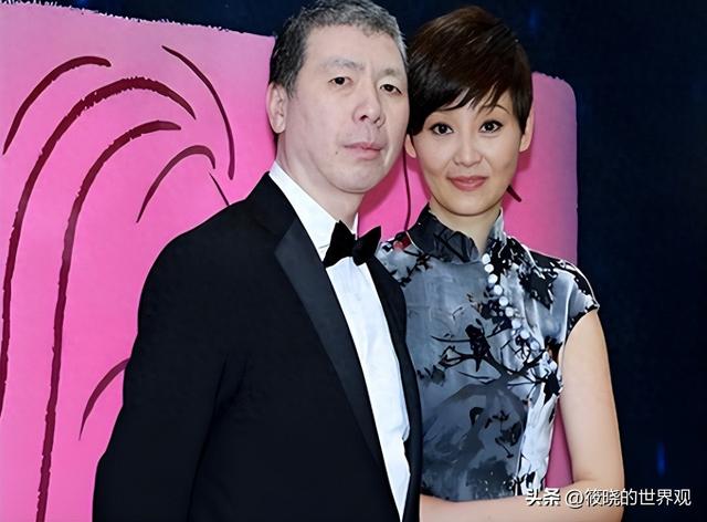徐帆和冯小刚被爆离婚：26年无子女徐帆不再隐忍，冯小刚有苦难言