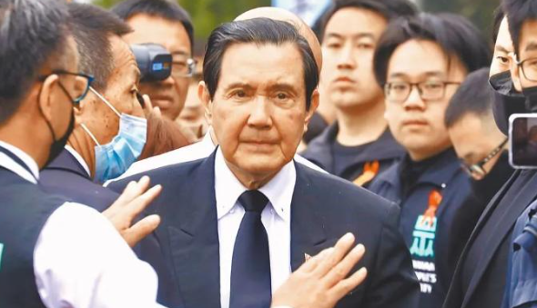 马英九：两岸开战或无法避免，但台湾不可能成为第二个乌克兰