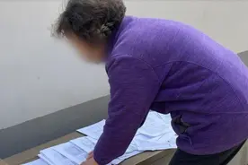 75岁老太用身份证领免费鸡蛋信息泄露遭起诉 律师：可起诉冒用人要求对方赔偿损失图片