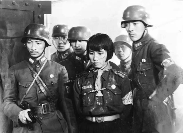 从历史现场到艺术再现，“艺行上海”走进四行仓库抗战纪念馆