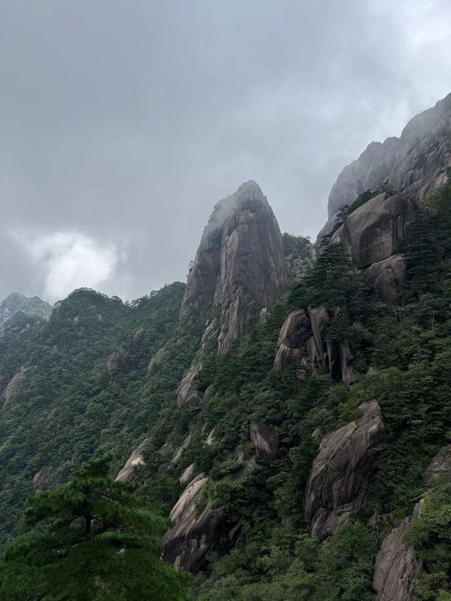徒步三山五岳：安徽黄山！