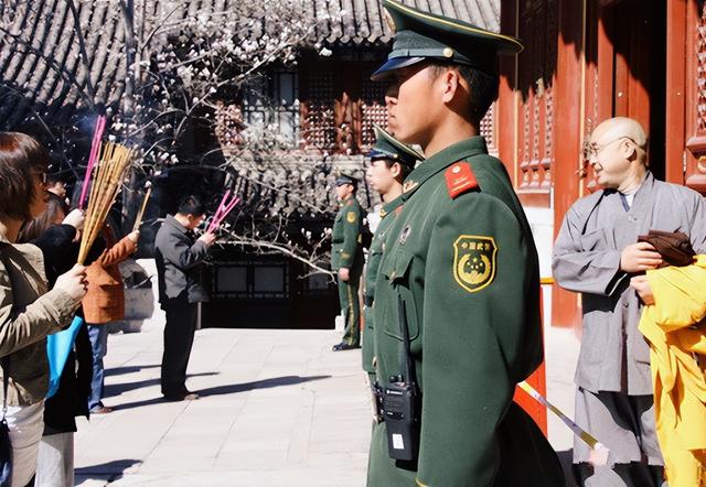 中国有一古庙，庙不大，却有武警全天站岗，到底有什么过人之处？