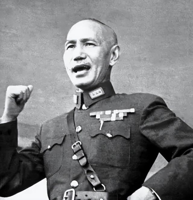蒋介石曾言：世上只有两人能取代我，除了毛主席，另一人是谁