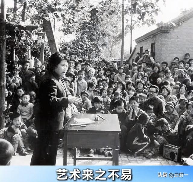 81岁刘兰芳现状曝光：住北京破旧楼房商演不敢停，爱子前年去世