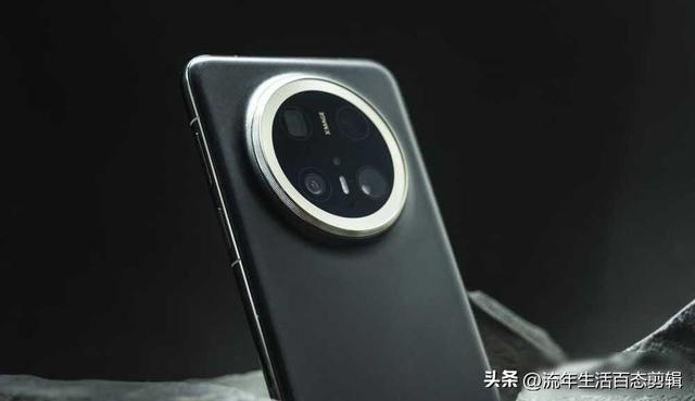 华为Mate 80 Pro曝光，三角摄像头惹争议，它真能扛住高端市场？