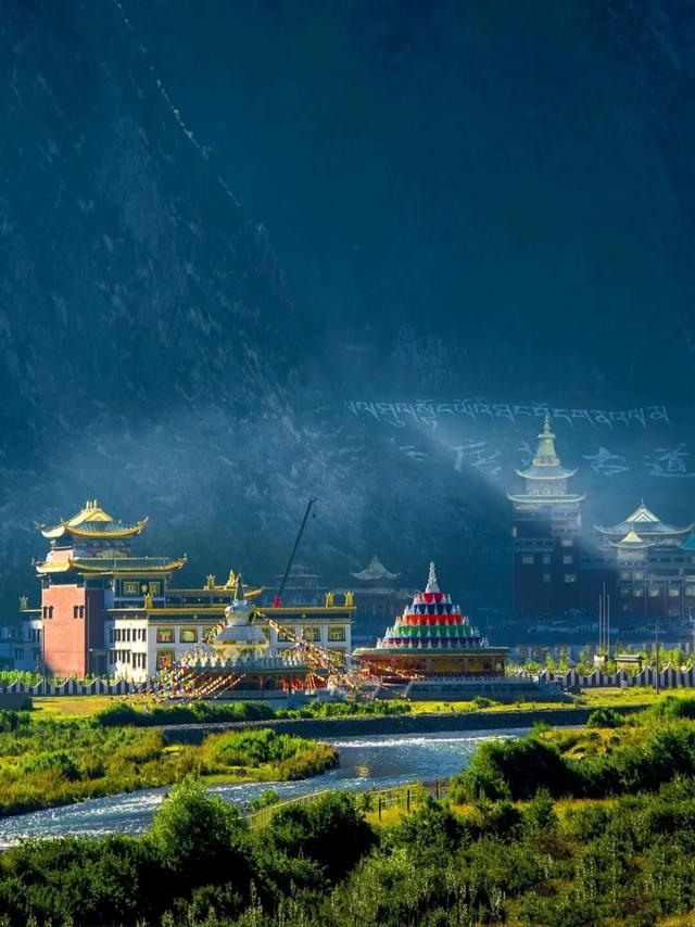 42天封神级路线！12000公里跨越长江黄河，一路震撼到底，4月出发