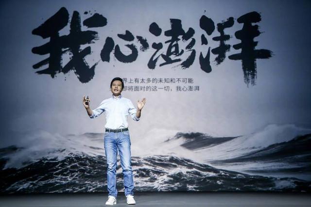 从“AreyouOK”到满屏差评！雷军跌落神坛，用户不再为情怀买单