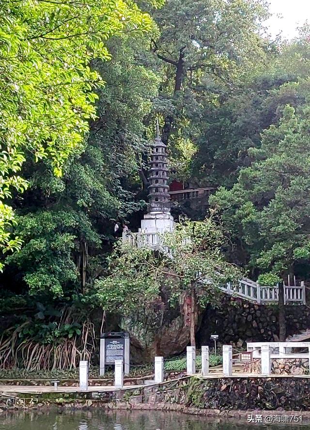 西樵山宝峰寺、白云古寺