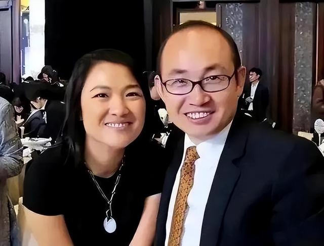 善恶终有报：疫情时对中国一毛不拔，却大方捐美国6亿，如今咋样