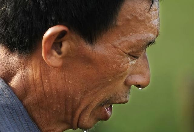 动脉硬化与跑步有关？医生提醒：天气炎热，跑步时切记“4不要”