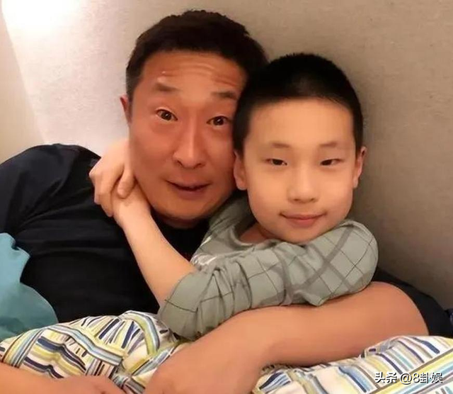 杨幂也没想到，《生万物》刚收官，林永健就走上另一条“上坡路”