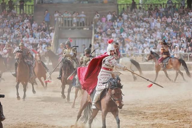 黄陂秋日限定｜草原、古村、红叶一次全解锁！