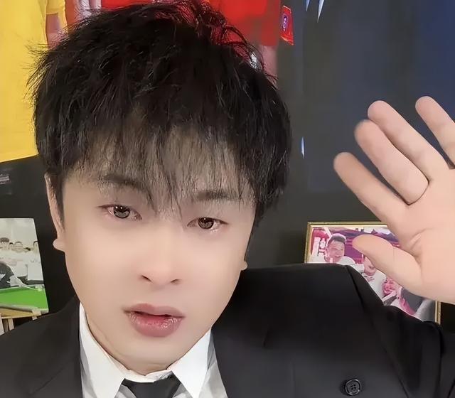 辛巴退网背后，他在害怕什么？
