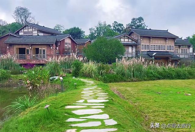 成都五大最美艺术村落，成都人私藏，都不要门票，冷门却超级惊艳