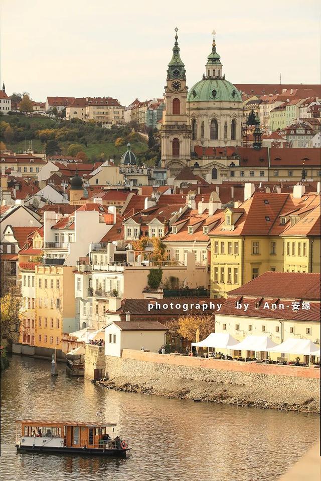 在这个欧洲炼金师都梦想发财的“黄金之城”，能否发现翻身指南？