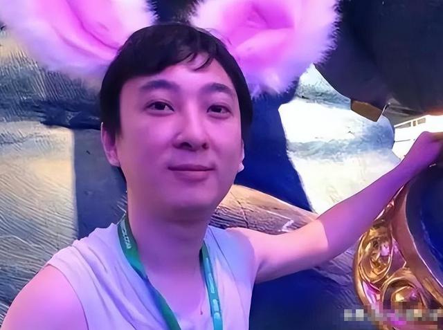 陪睡陪玩只是冰山一角！万达蒸发800亿后	，王思聪再次传出大丑闻