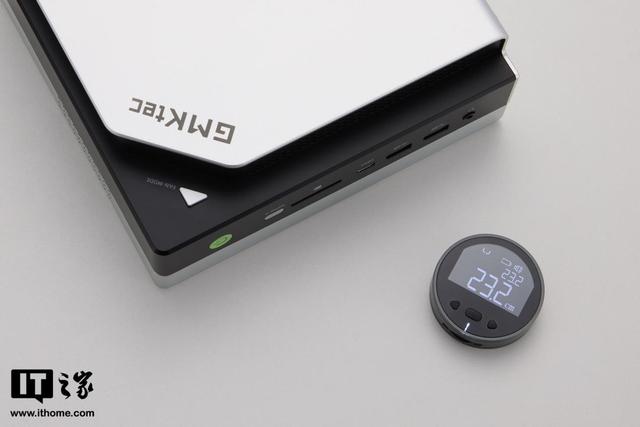 极摩客EVO-X2 Mini AI工作站评测：AI Max+395加持顶级性能