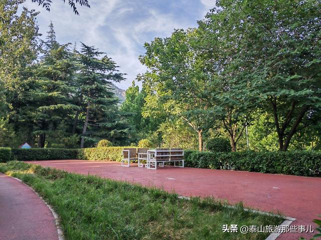 泰山脚下一座无废城市公园，东临“泰安曼哈顿”，斥资4700万打造