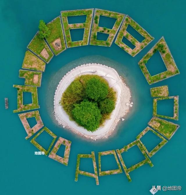 天山天池，长白山天池，云贵高原滇池，玉山日月潭，你先去哪个？