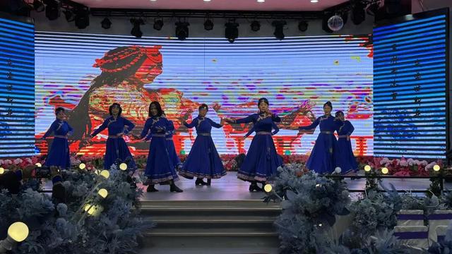 赏林都冰雪 庆盛世新年