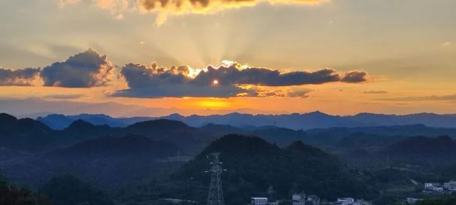 13天1900公里！遵义小伙太牛了