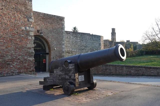 塞尔维亚，一座被轰炸过78天的城市的新生，贝尔格莱德一日游记