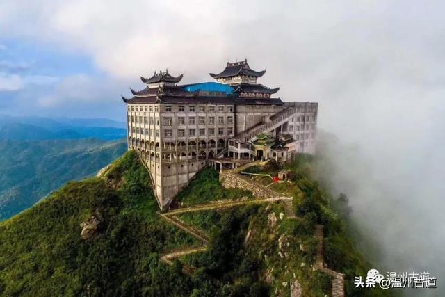 无需爬山，就能登顶“温州小布达拉宫”赏绝美日出和云海！