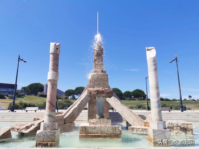 签证波折与里斯本慢生活，房车旅行的意外收获