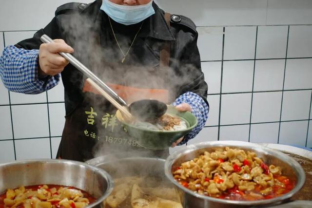 又挖到一座冷门宝藏小城，这次真给我玩嗨了