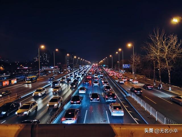 突然发现，旅游其实就是一种精神救赎，只有精神内耗的人才需要它