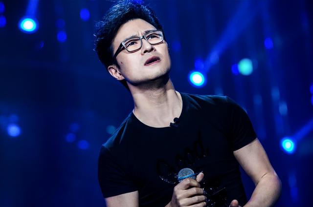 间隔不到2小时	，章子怡、汪峰先后发文，网友：终究是森林北输了